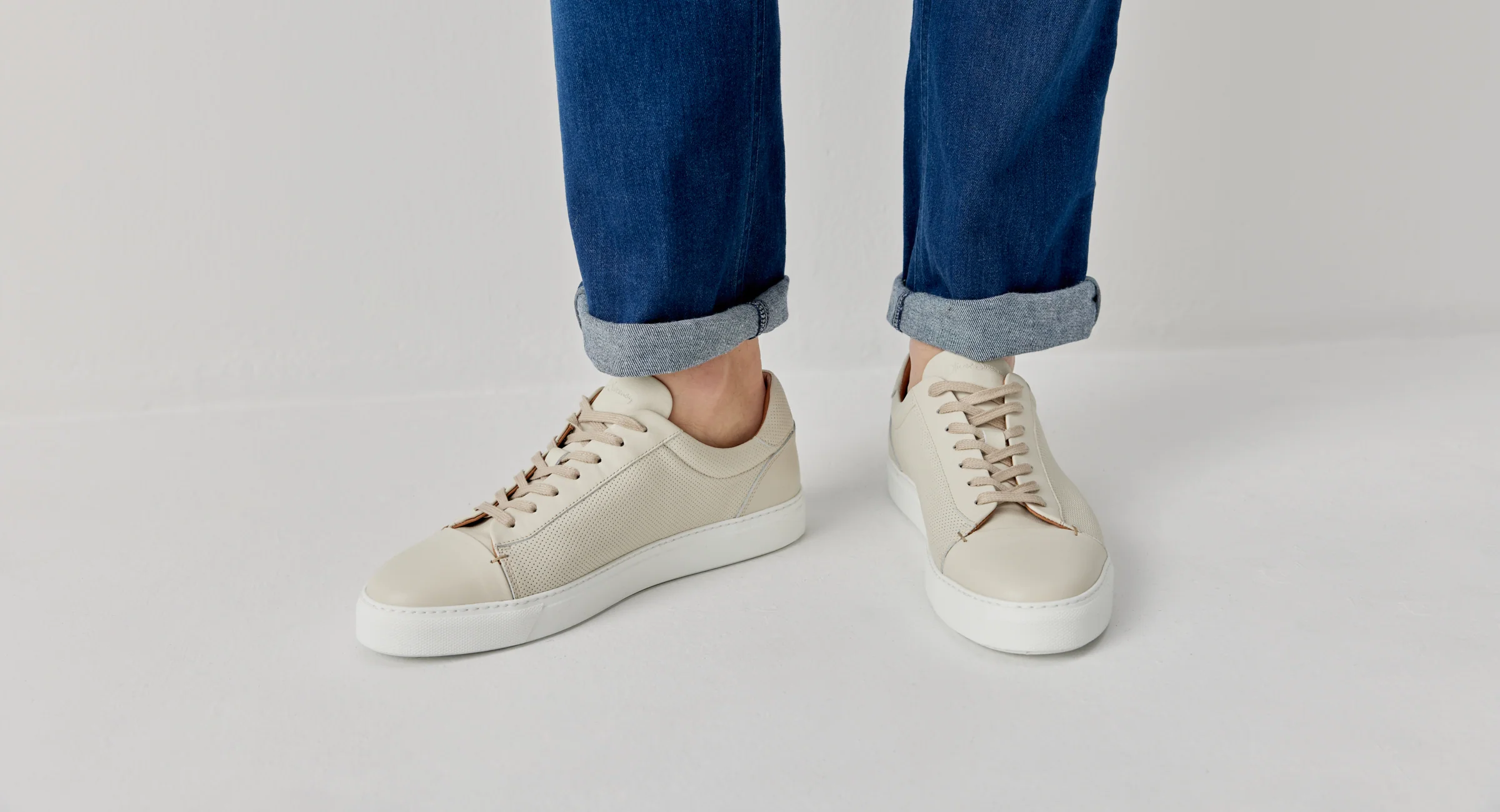 Almada Off White - Image 9