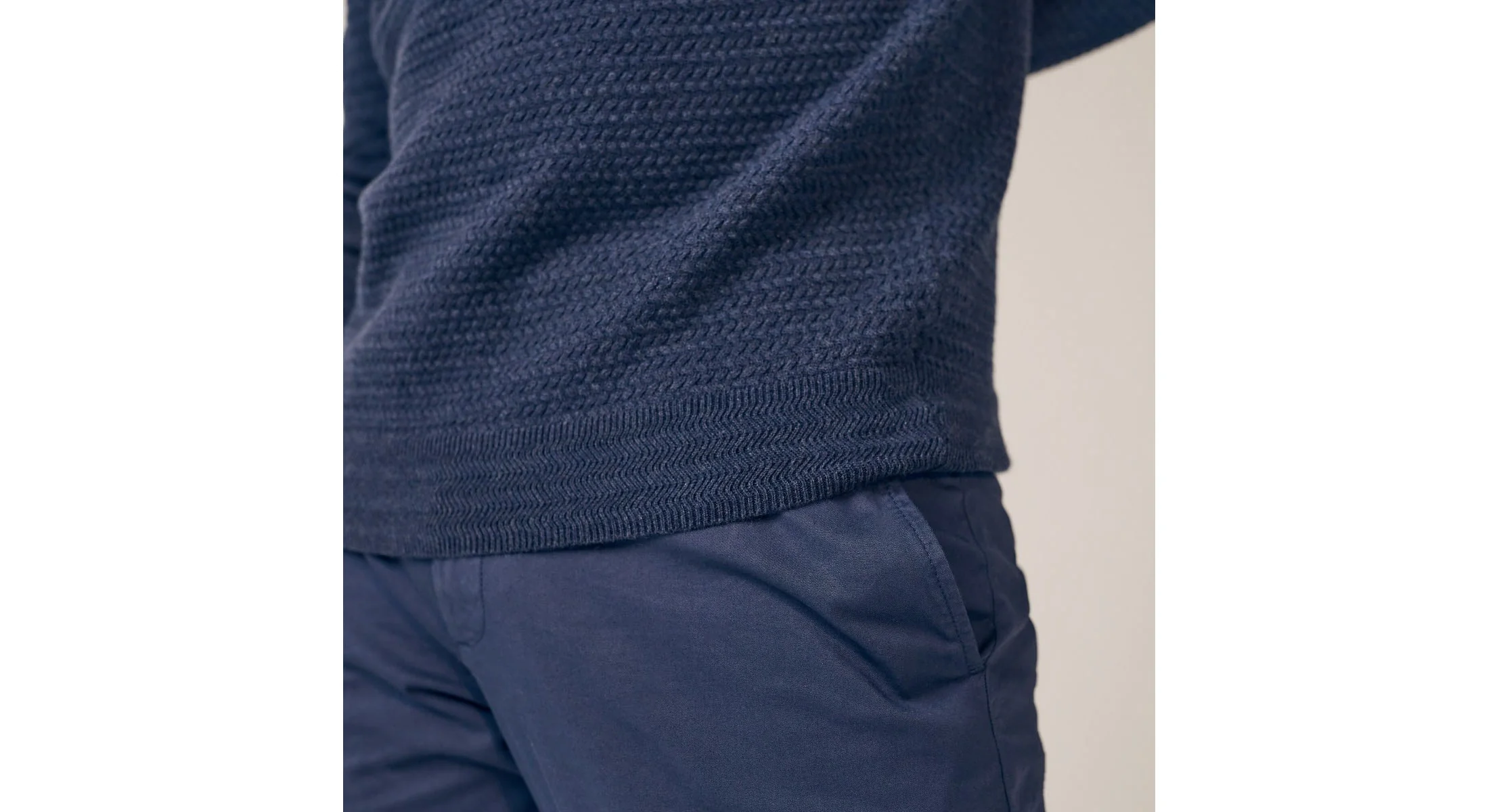 Aylesby Dark Blue - Image 7