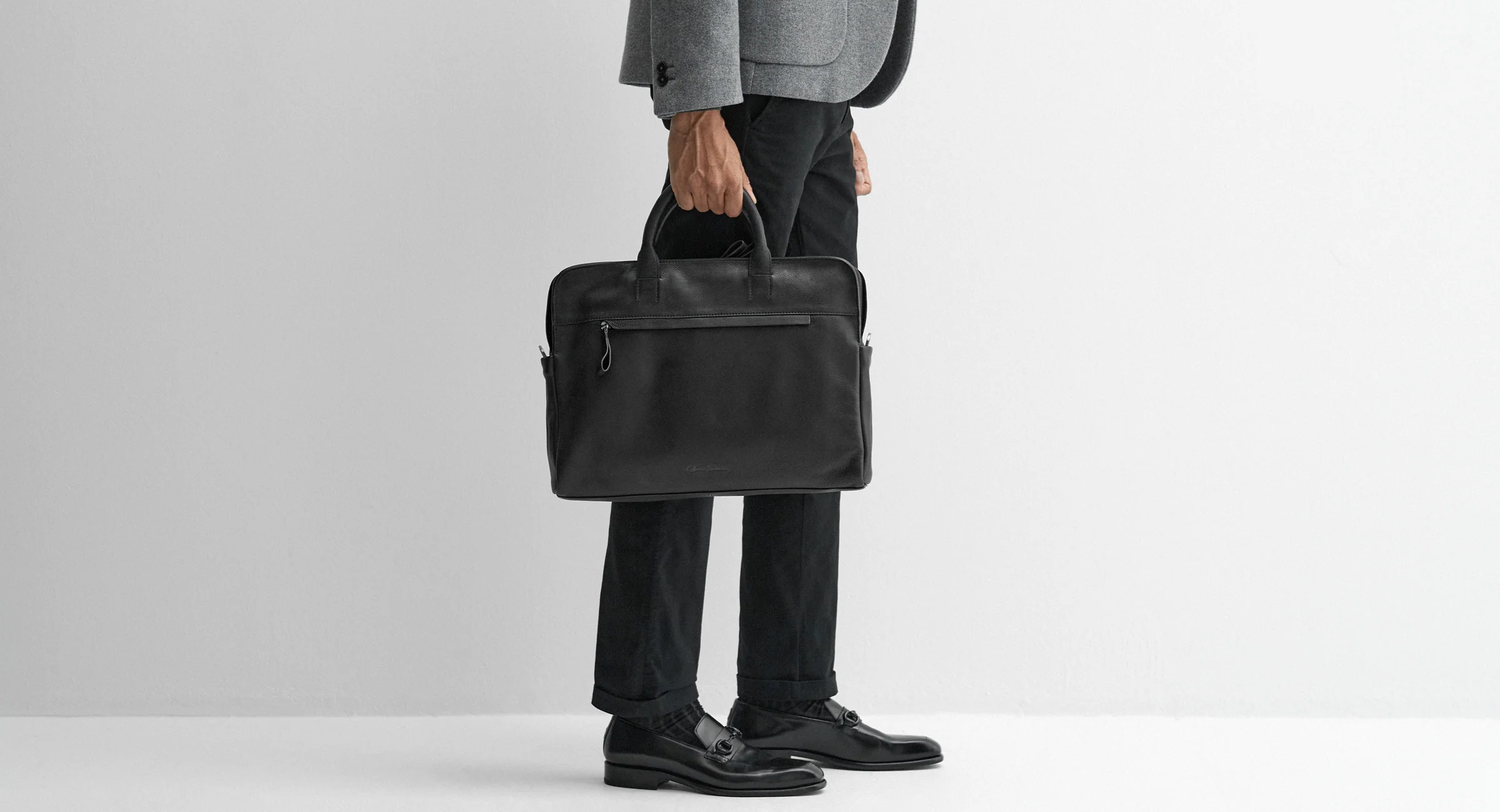 Cranstall Black - Image 5