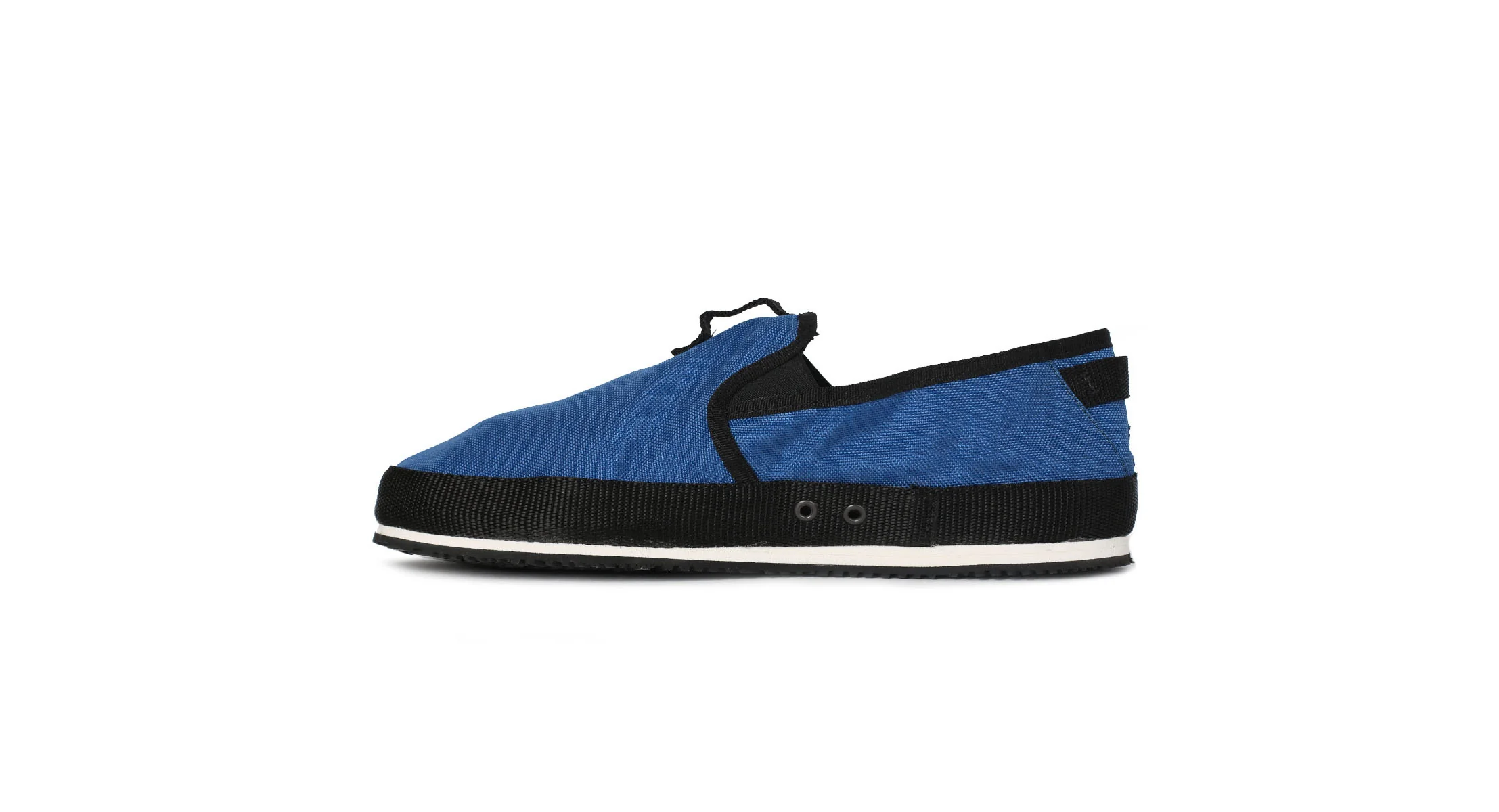 Darien Blue - Image 5