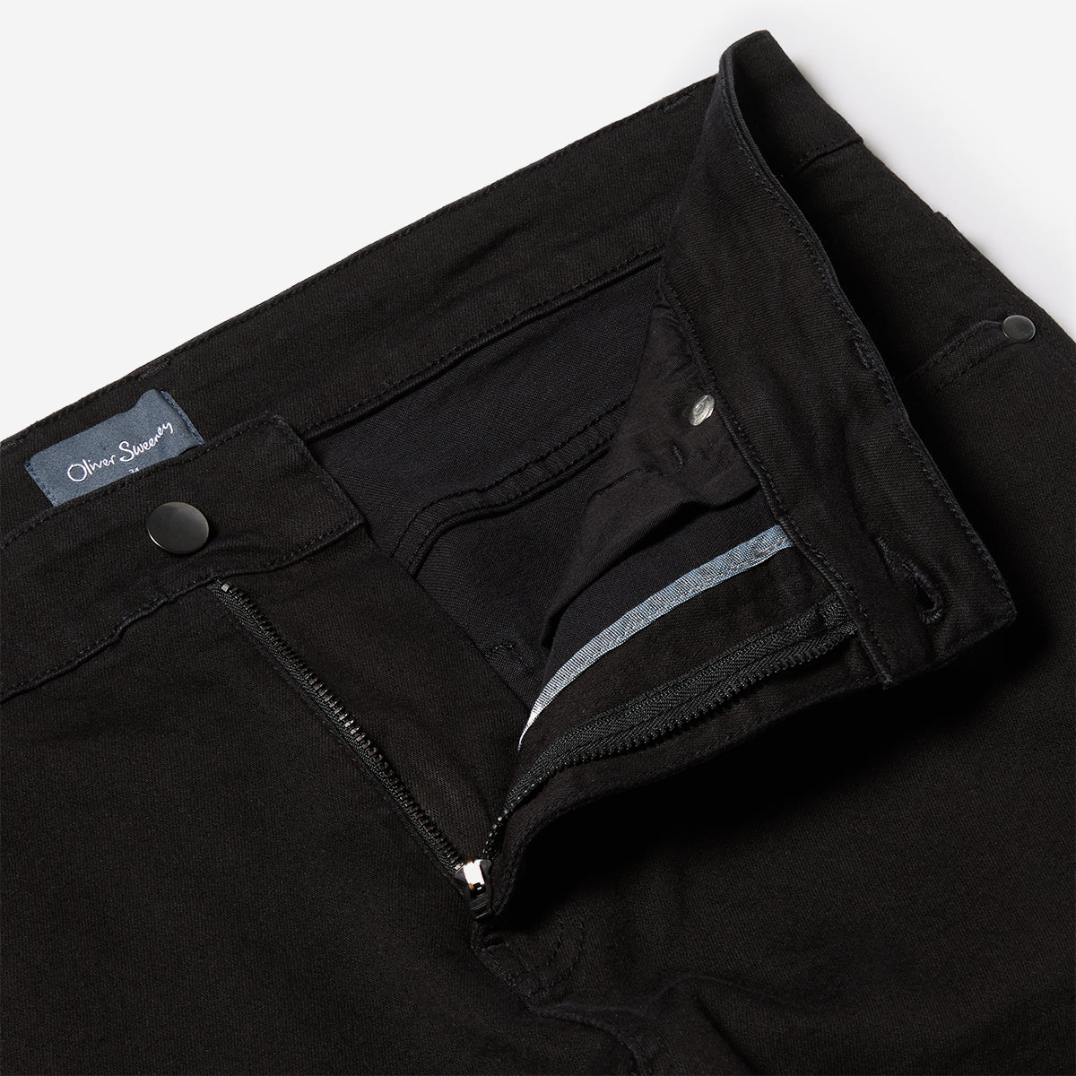 Evora Black - Image 5