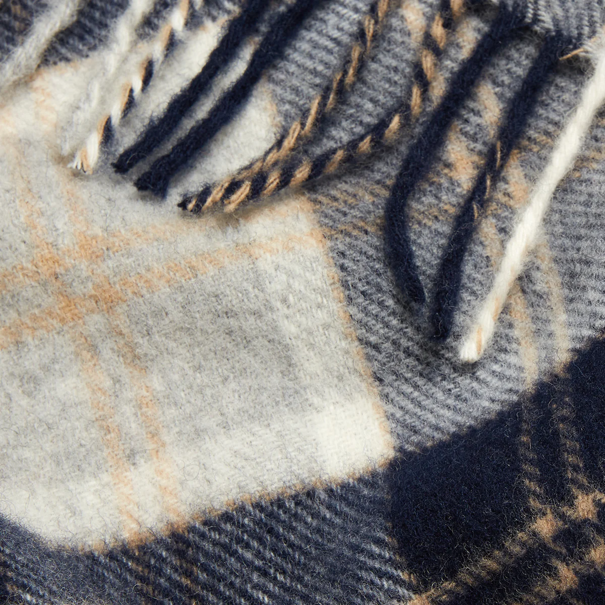 Innerwick Navy/White - Image 3