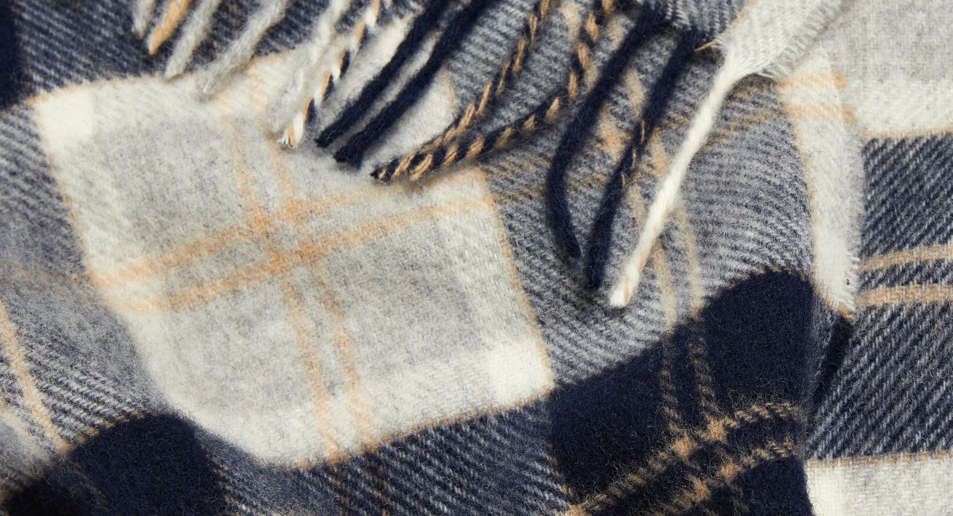 Innerwick Navy/White - Image 5