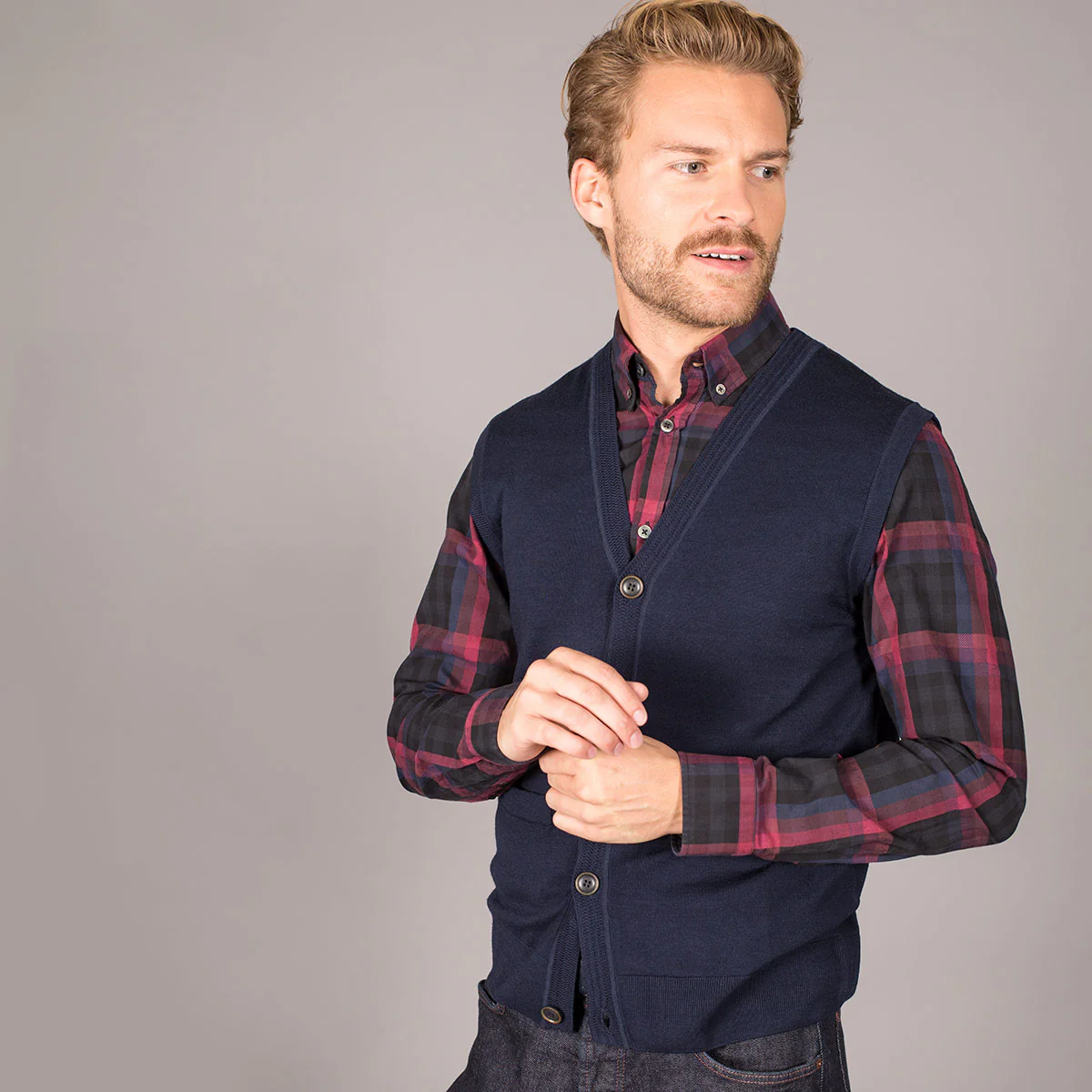 Mabe Navy - Image 3