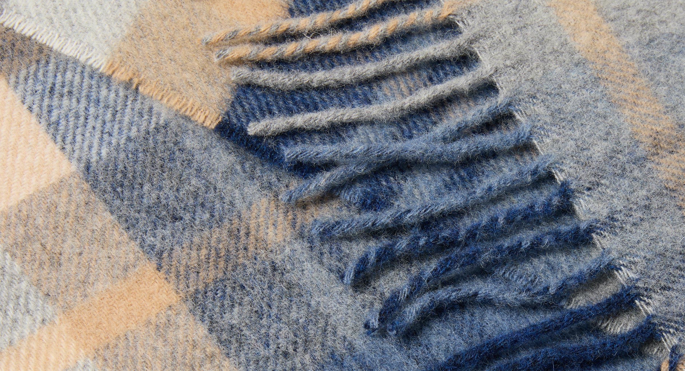 Padstow Navy/Beige - Image 5