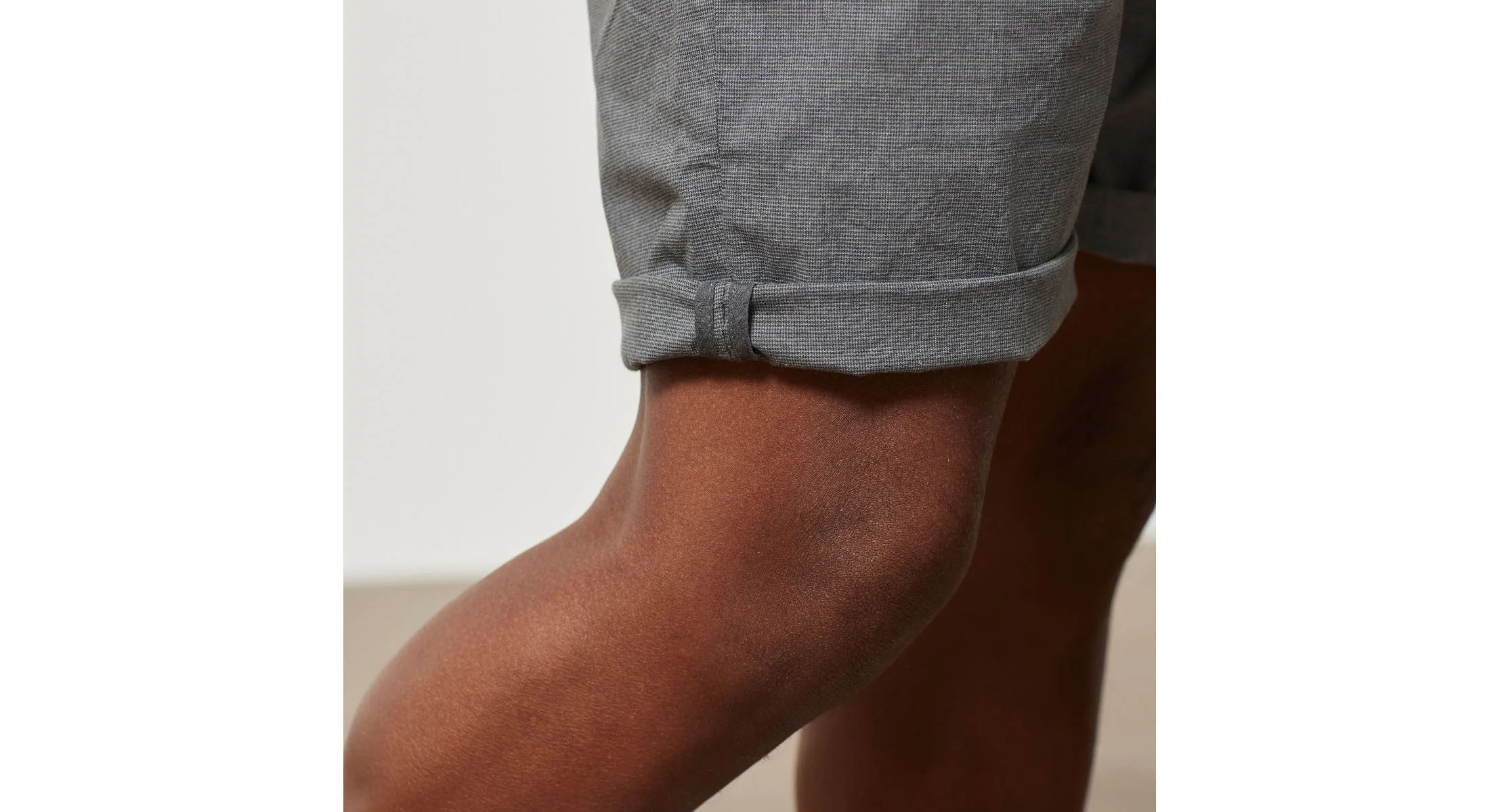 Prados Grey Check - Image 7