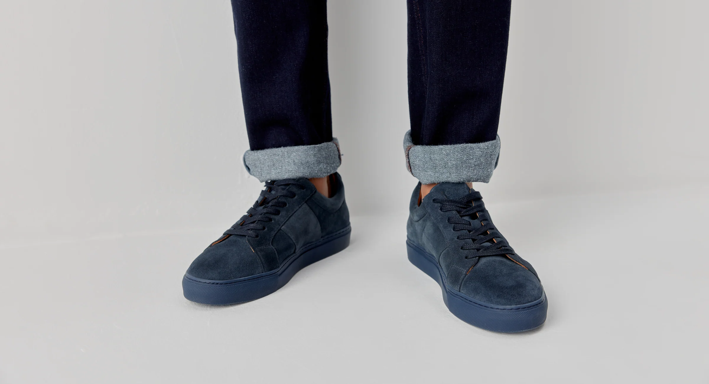 Quintos Navy Suede - Image 9