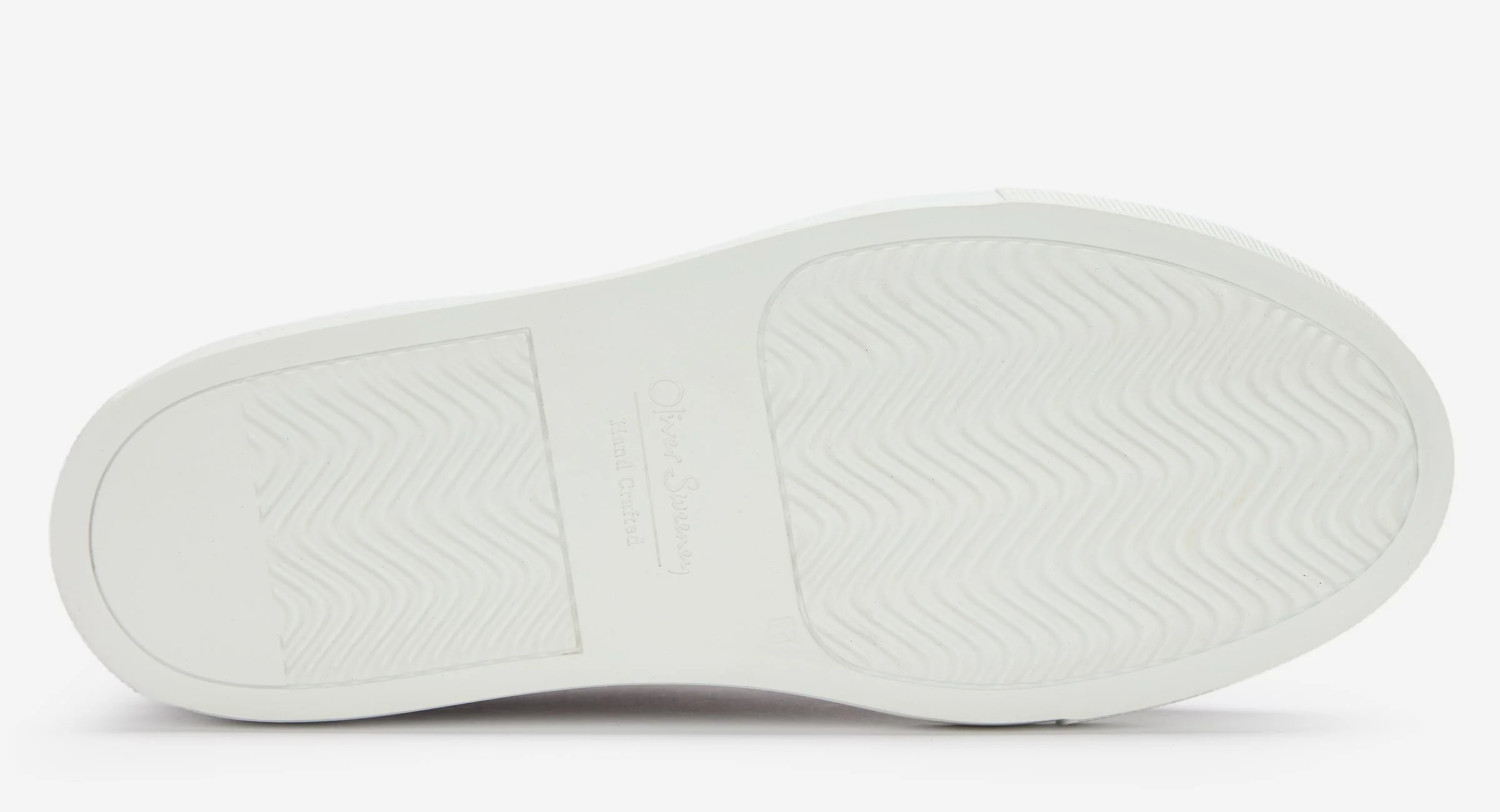 Serta Brown - Image 6