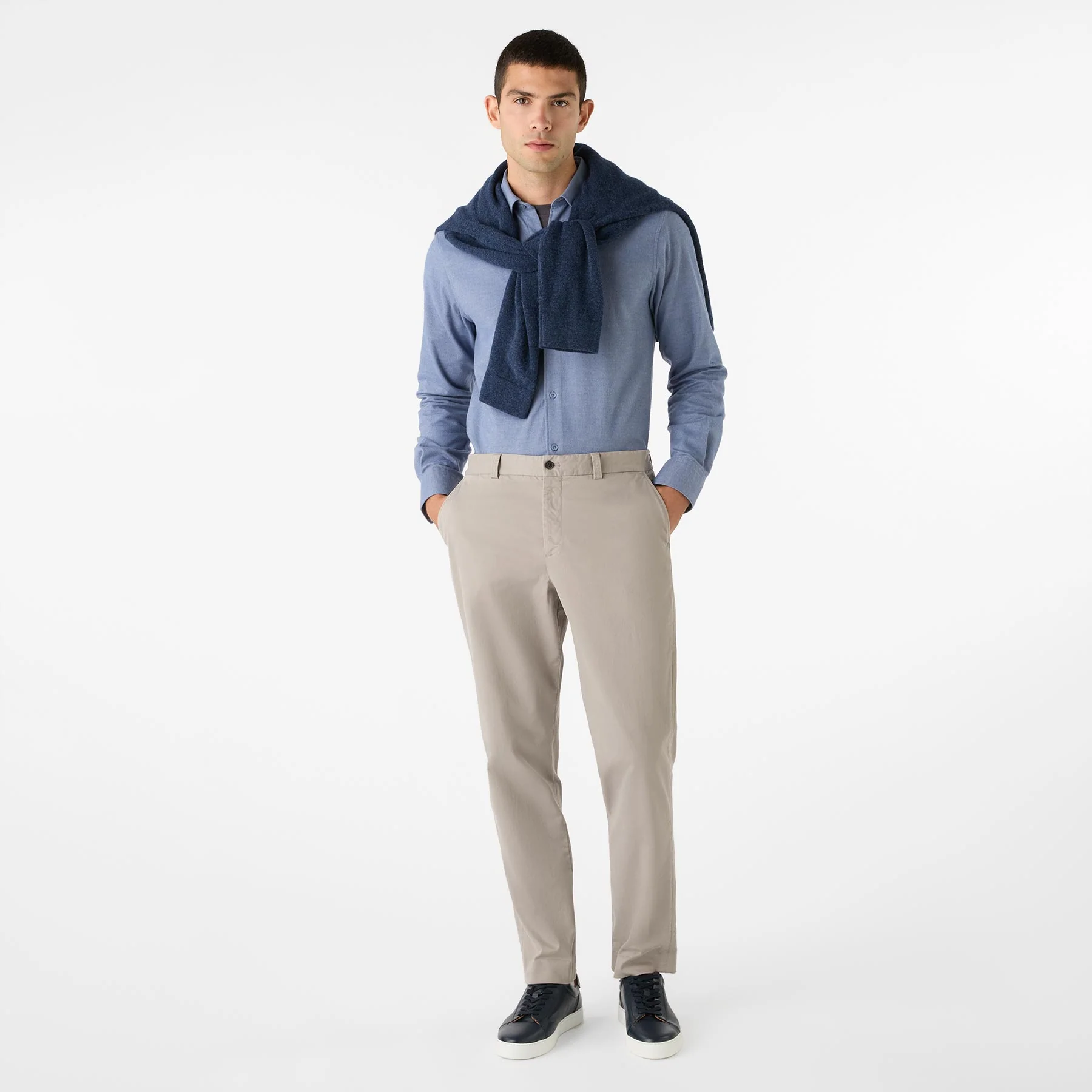 Terena Light Grey - Image 3
